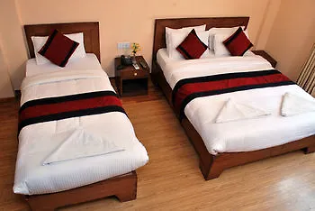 Happy Hotel